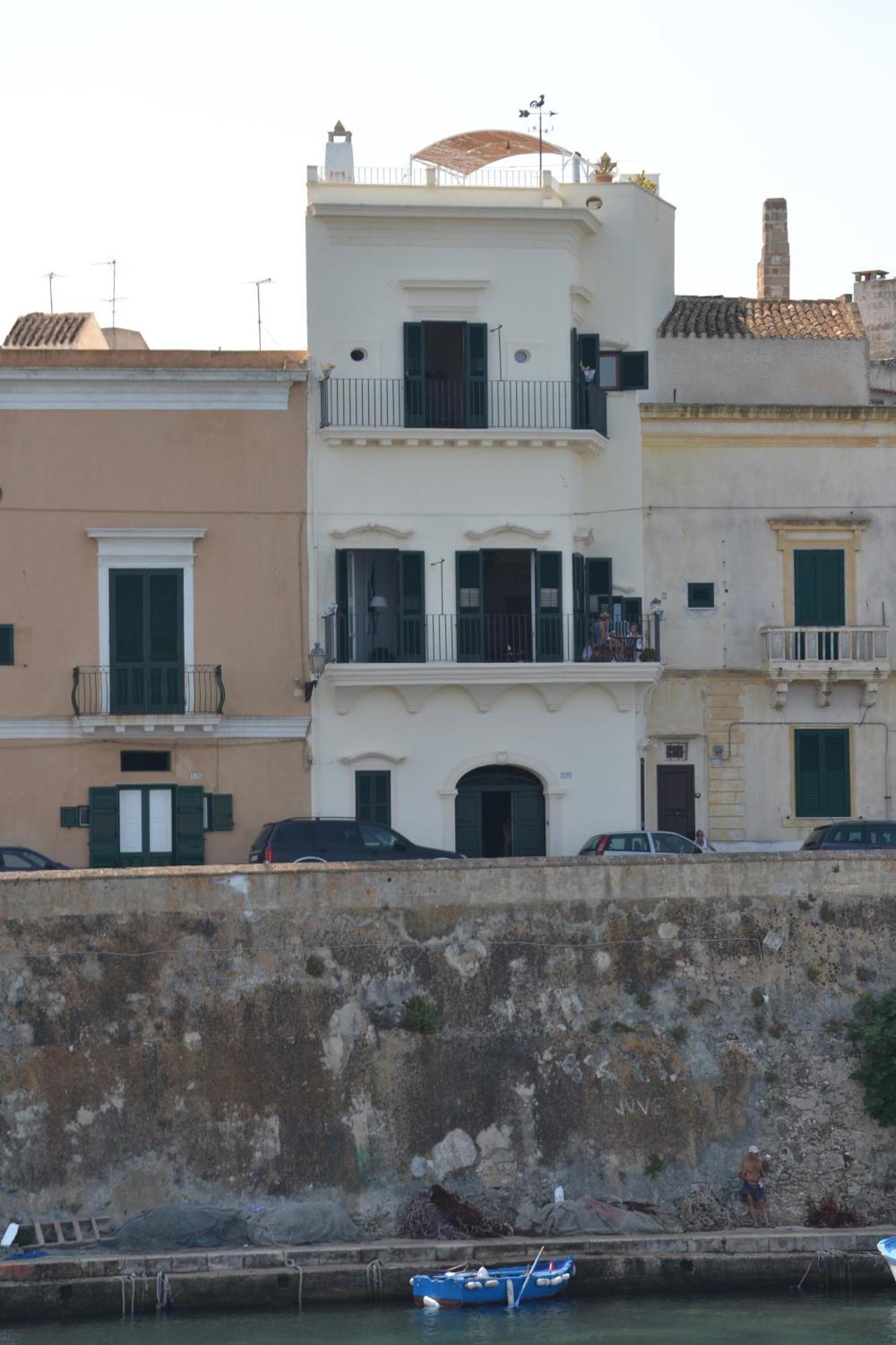 4 Balconi House-San Gregorio Palazzo Unico Vista Mare Villa Gallipoli Bagian luar foto